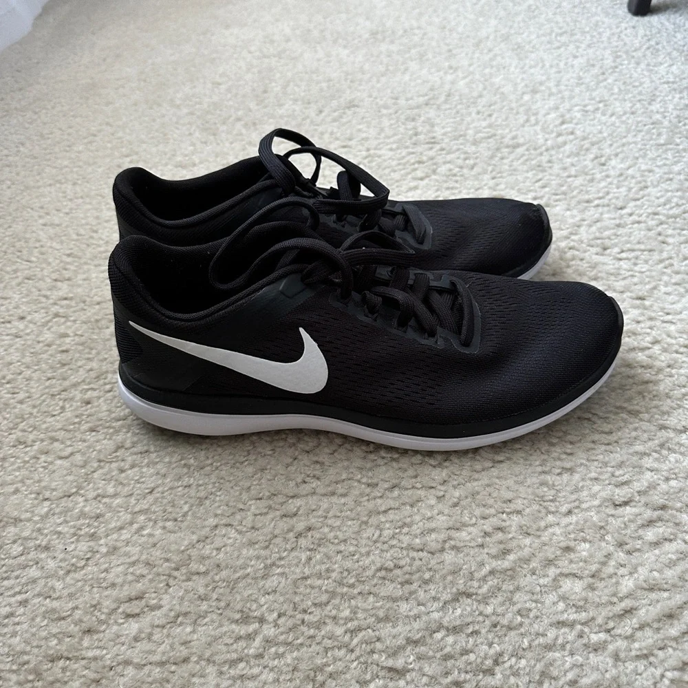 Nike Mens Flex Experience Black Running Shoes Sneakers - Picture 2 of 6